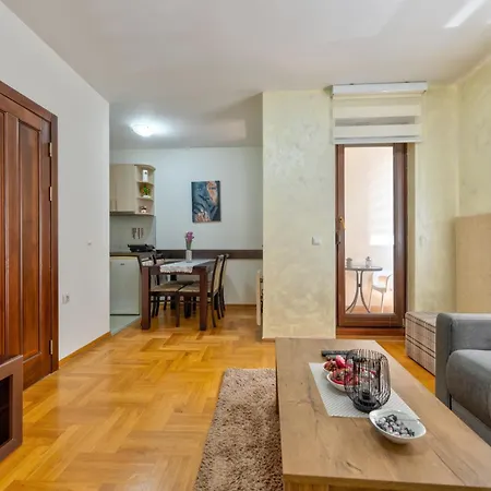 Lägenhet Radunovic Zlatibor